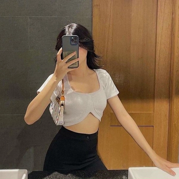Bộ sưu tập 20 hình ảnh gái đẹp tóc ngắn che mặt đầy bí ẩn 5 Ảnh gái xinh tóc ngắn che mặt áo croptop năng động và quyến rũ