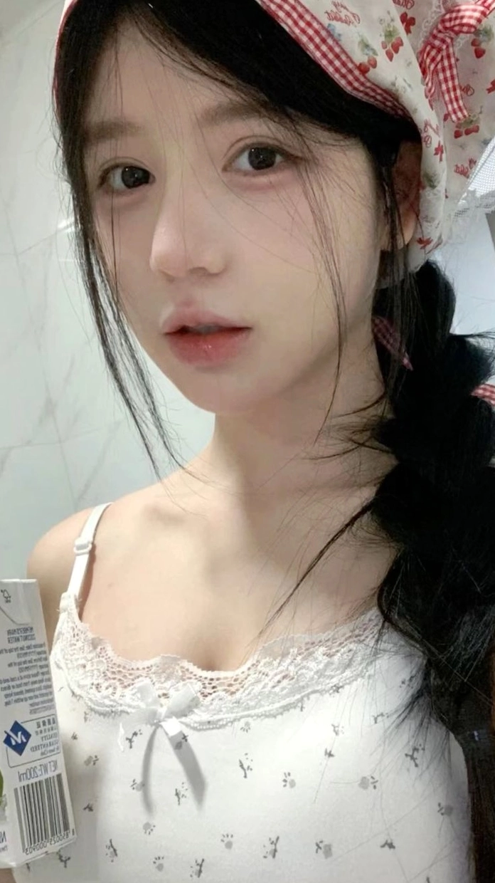 Ngắm trọn bộ 30 ảnh gái xinh mặt mộc đẹp tự nhiên không tì vết 10 Ảnh mặt mộc gái xinh đời thường gần gũi