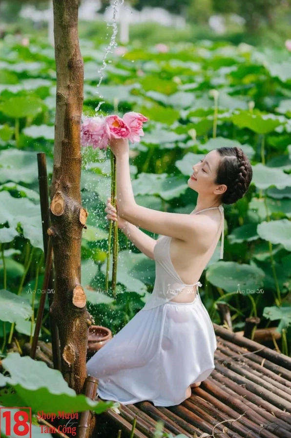 Trọn bộ 20+ ảnh gái đẹp thôn quê mộc mạc làm say đắm lòng người 8 Ánh nhìn lôi cuốn đầy ma mị của thiếu nữ nông thôn