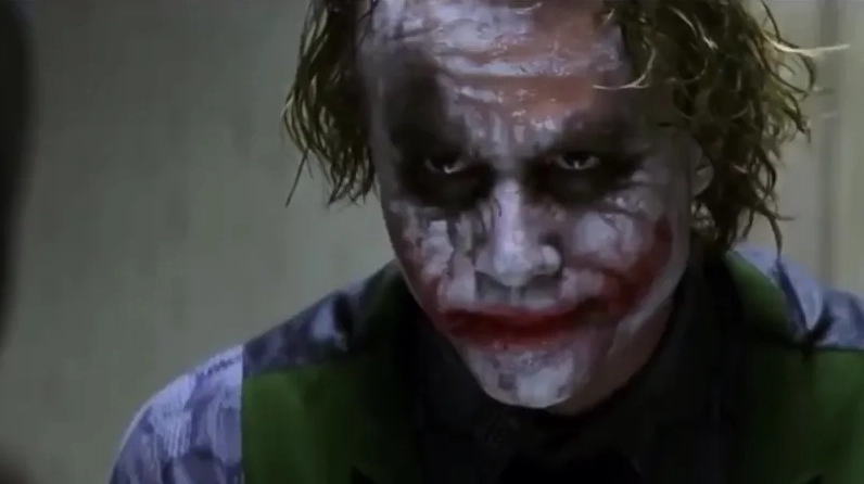 Bật cười cùng meme joker face được chia sẻ nhiều