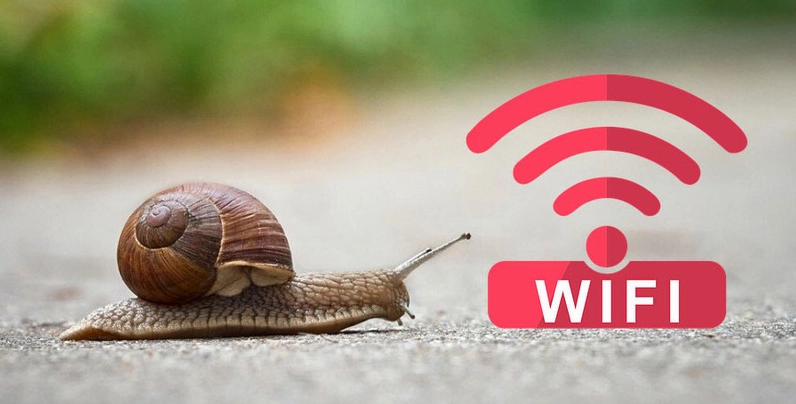 Hướng dẫn chi tiết cách khắc phục đăng nhập Messenger bị lỗi nhanh chóng hiệu quả 1 Biểu tượng WiFi yếu trên điện thoại gây cản trở kết nối ứng dụng