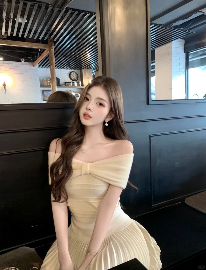 Bức ảnh gái mặc áo trễ vai khoe vai trần tự tin tỏa sáng mọi lúc mọi nơi