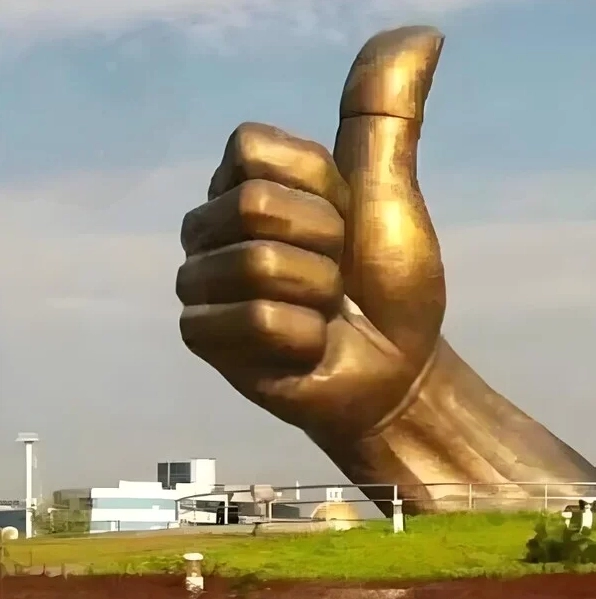 Bức ảnh meme like đầy thần thái quyến rũ