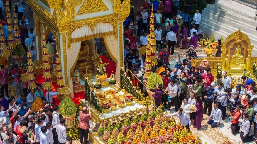 Tuyển tập hình ảnh cô gái cổ vũ bóng đá cuốn hút nhất 15 Chuyến du lịch khám phá văn hóa