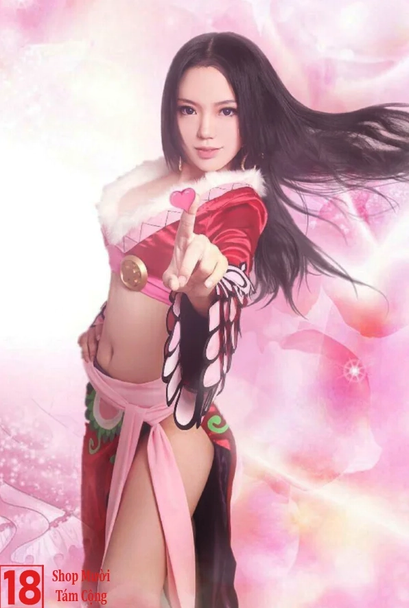 Bộ sưu tập 30 ảnh gái xinh One Piece mặc bikini nóng bỏng nhất 20 Cosplay Boa Hancock kiêu kỳ và đầy mê hoặc