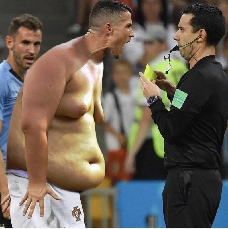 Cristiano ronaldo meme là hình ảnh chế hài thú vị được lan truyền rộng rãi