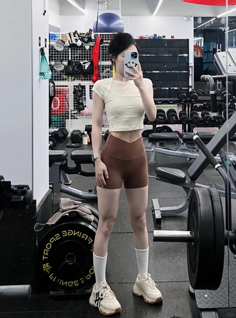 Trọn bộ ảnh gái xinh tập gym mặc bikini sexy quyến rũ nhất 10 Đường nét cơ thể săn chắc đáng ngưỡng mộ