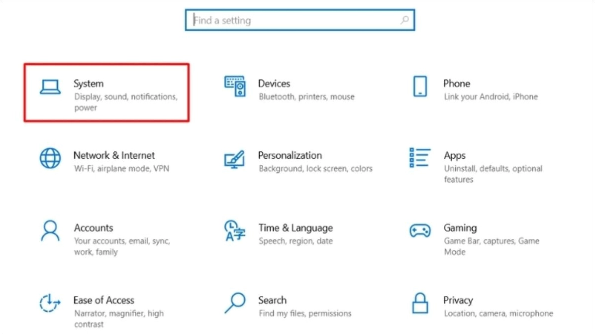 Giao diện cửa sổ cài đặt Windows với tùy chọn mục System được đóng khung đỏ nổi bật