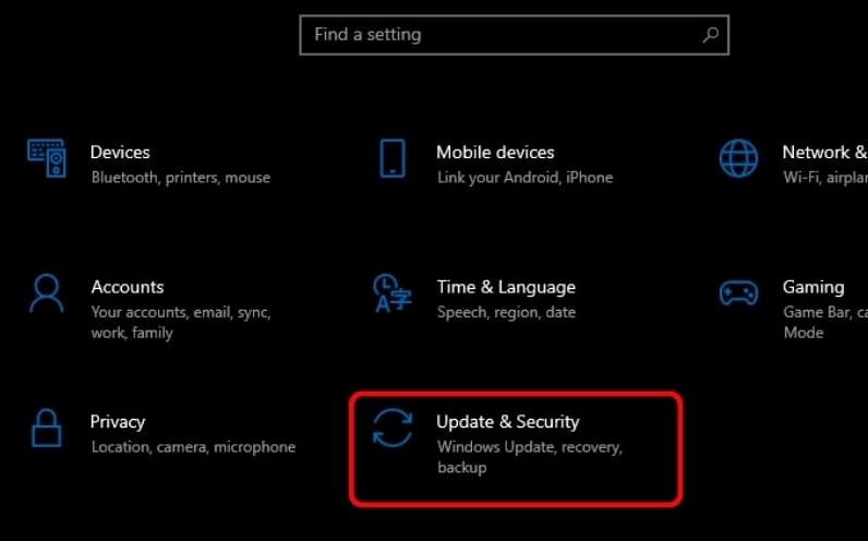 Hướng dẫn chi tiết cách reset bàn phím laptop Windows và MacBook hiệu quả 2 Giao diện màn hình Settings chọn mục Update and Security