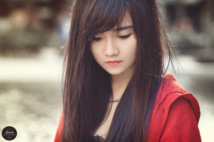 Gương mặt xinh đẹp rạng rỡ thu hút mọi ánh nhìn