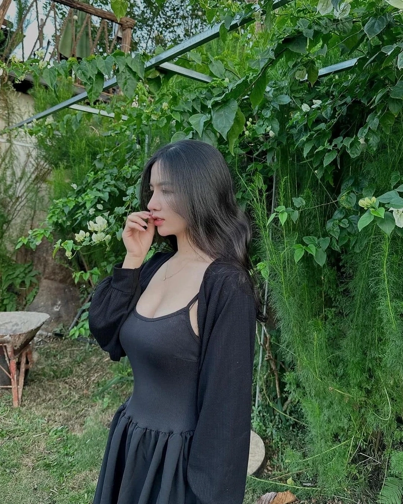 Hình ảnh gái đẹp 2k3 nổi bật với nét đẹp trong sáng và tinh tế