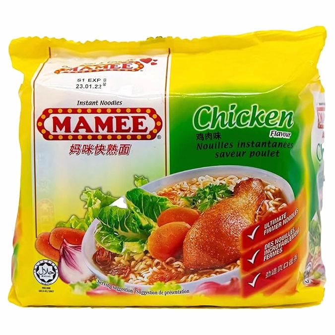 Hình ảnh gói mì MAMEE hương gà thường thấy trong các video mukbang và meme ăn uống