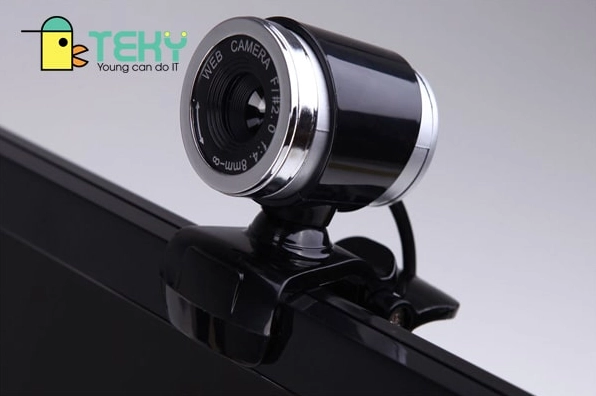 Hướng dẫn chi tiết cách mở web camera laptop nhanh chóng hiệu quả 1 Hình ảnh minh họa về chiếc camera máy tính thông dụng hiện nay