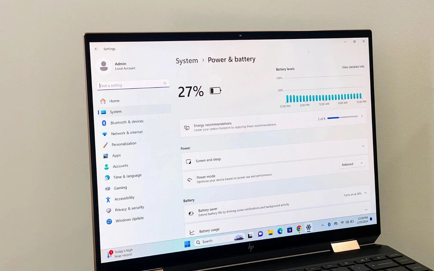 Hướng dẫn chi tiết cách test pin laptop chuẩn xác nhất năm 2026 1 Hình ảnh minh họa việc kiểm tra pin laptop giúp người dùng phát hiện sớm tình trạng của pin bị chai