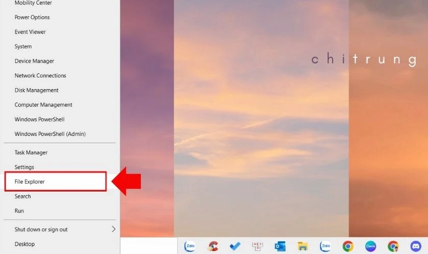 Hướng dẫn nhấp chuột phải vào biểu tượng Windows và chọn mục File Explorer để kiểm tra