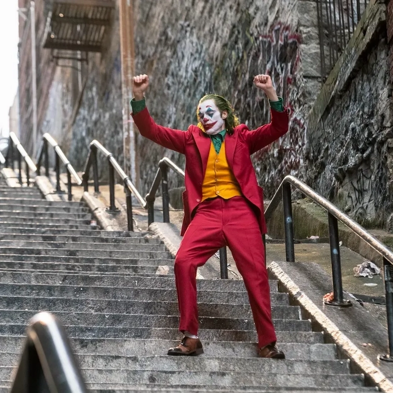Khoảnh khắc độc đáo trong joker laughing meme gif