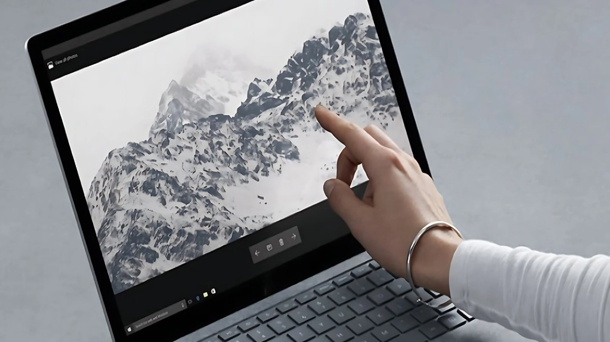 Hướng dẫn chi tiết cách test laptop cũ chuẩn xác không lo mua hớ 2 Kiểm tra điểm chết màn hình bằng phần mềm chuyên dụng