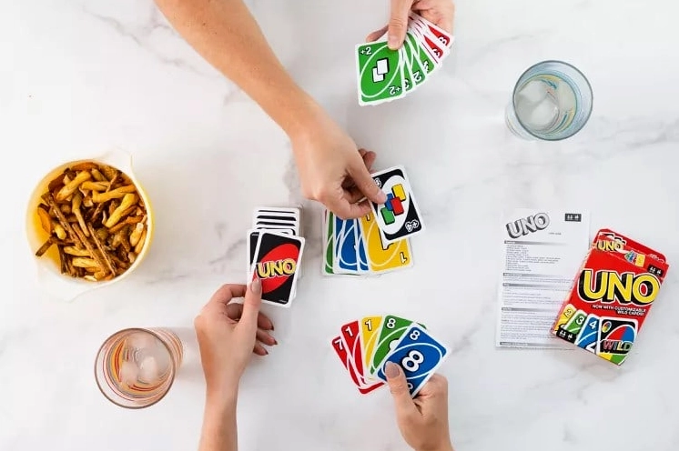 Meme uno card là một phần không thể thiếu để thêm phần thú vị cho trò chơi!