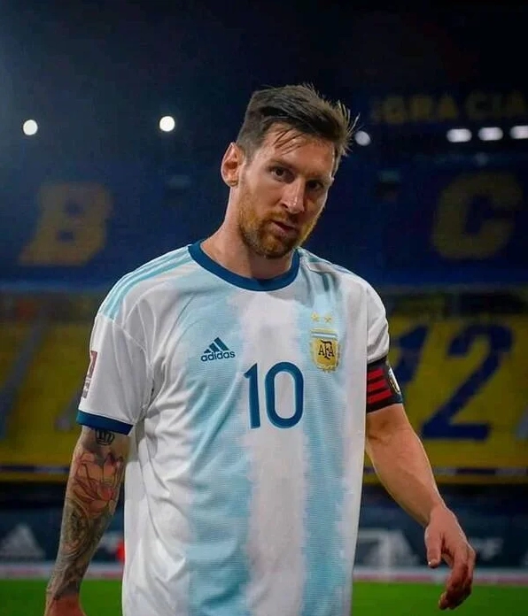 messi bicycle kick meme