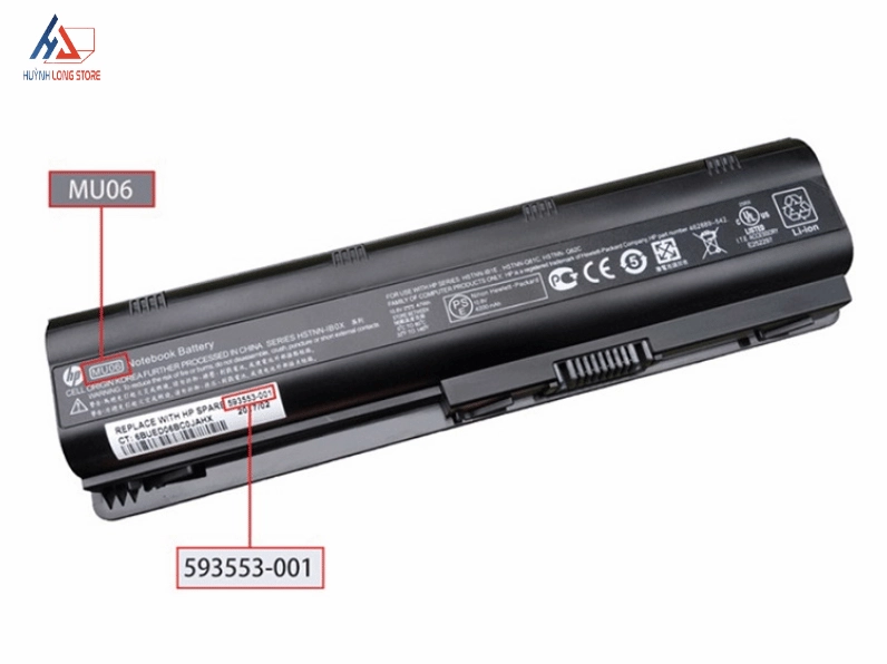 Một mẫu pin thay thế dành cho laptop với đầy đủ tem nhãn và thông số kỹ thuật rõ ràng