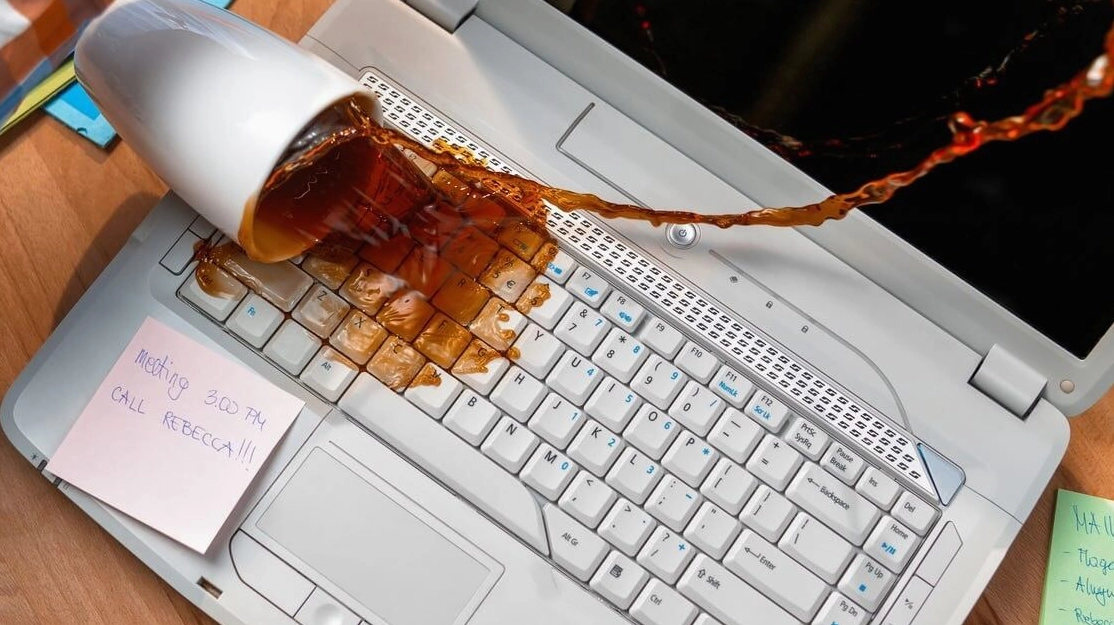 Nguyên nhân chính khiến bàn phím laptop bị loạn chữ trong quá trình sử dụng