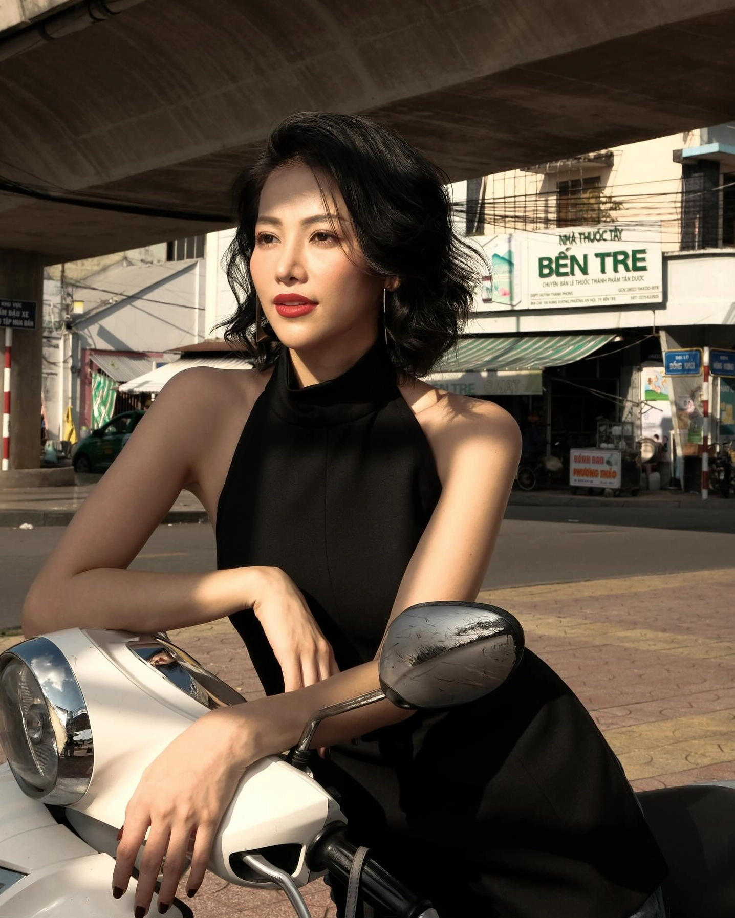 Bộ sưu tập ảnh gái xinh tóc ngắn Việt Nam cuốn hút năm 2026 11 Phong cách thời trang sành điệu, cá tính của cô gái có mái tóc ngắn