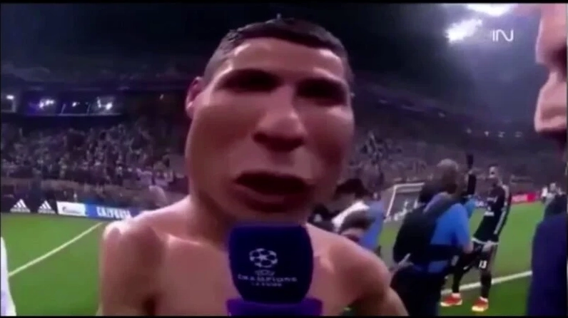 Ronaldo siuu meme là hình ảnh không thể quên ghi dấu ấn sâu đậm trong bóng đá