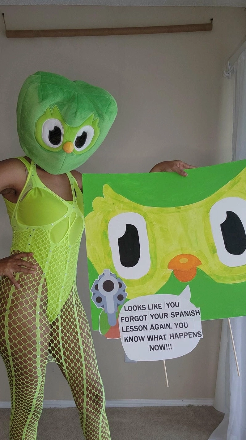 Bộ sưu tập ảnh duolingo meme bá đạo khiến bạn cười nghiêng ngả 12 Thức dậy cùng những hình meme duolingo cú mèo nhắc nhở học bài