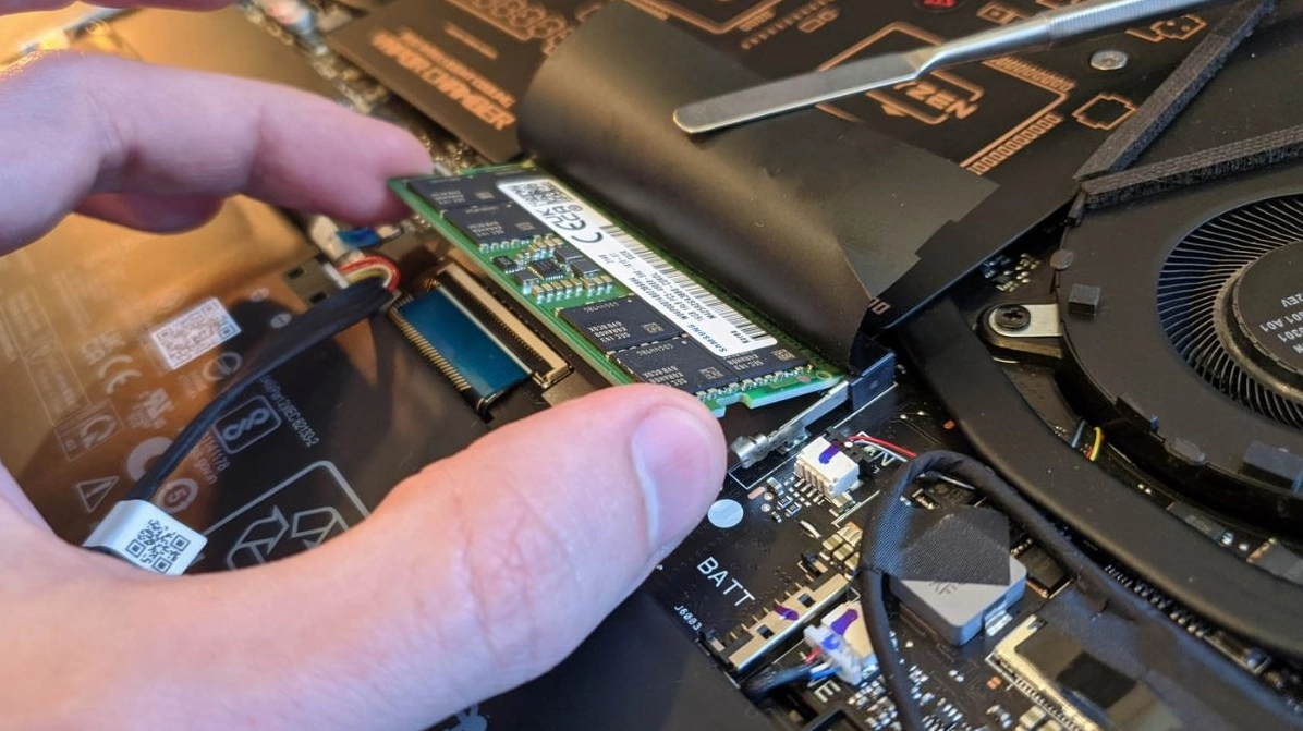 Hướng dẫn cách nâng cấp laptop Asus giúp tăng tốc máy hiệu quả 2 Vai trò và lợi ích của RAM