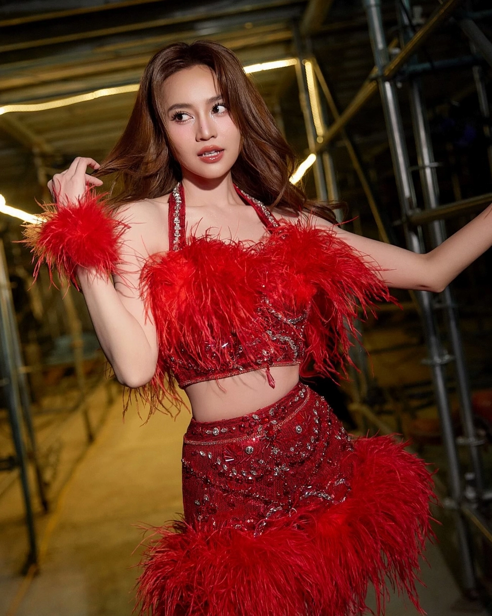Vẻ đẹp mộc mạc tự nhiên của hot girl qua ống kính sắc nét