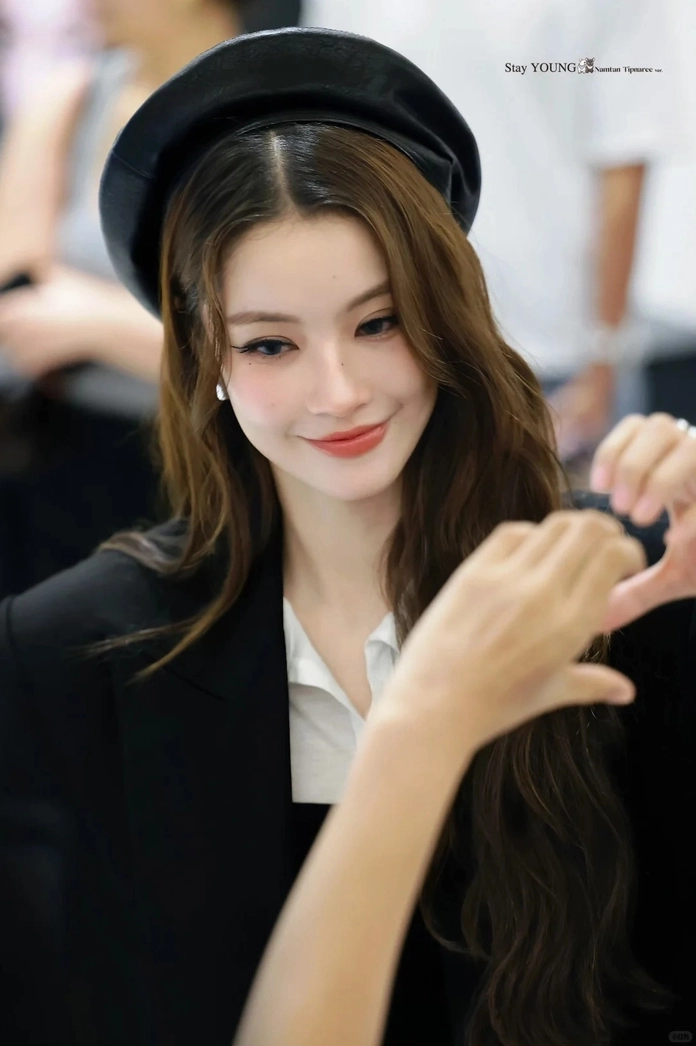 Trọn bộ 30 ảnh đẹp gái Thái Lan sexy quyến rũ mới nhất 2026 23 Vẻ đẹp sang trọng quý phái kiêu kỳ