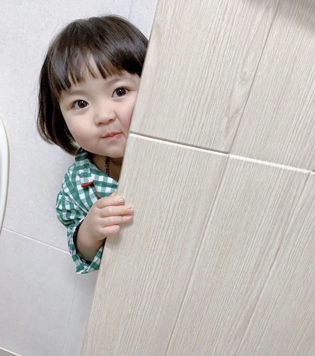 Bộ sưu tập ảnh bé gái dễ thương và những khoảnh khắc đáng yêu mê hoặc 13 Ảnh bé gái dễ thương đến từ Trung Quốc với vẻ ngoài trong sáng và đáng yêu