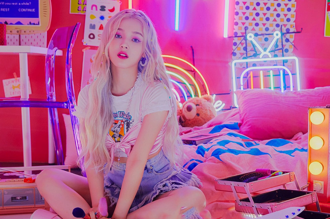 Bộ sưu tập ảnh gái đẹp thế giới siêu phẩm gây sốt mọi ánh nhìn 4 Ảnh gái đẹp thế giới Nancy Jewel McDonie với nụ cười tỏa nắng