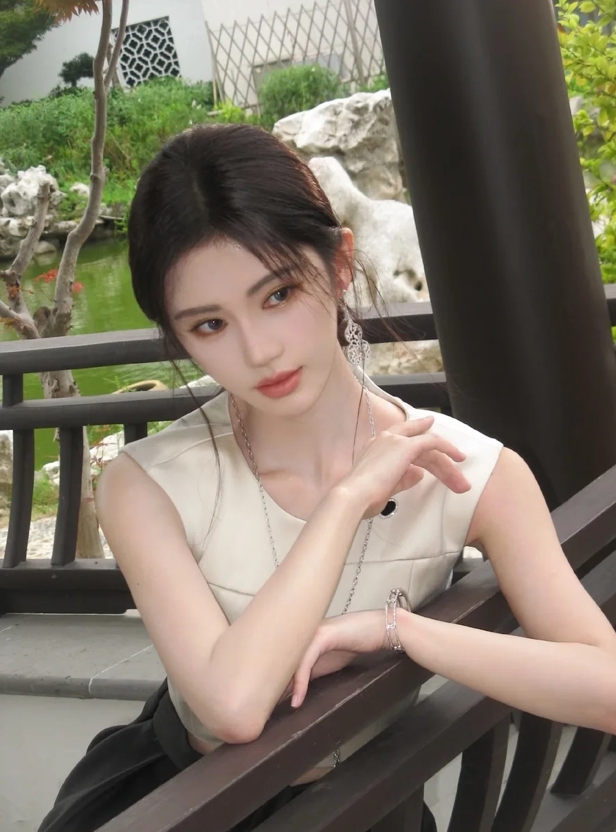 Ảnh gái xinh dễ thương cực phẩm với phong cách cuốn hút