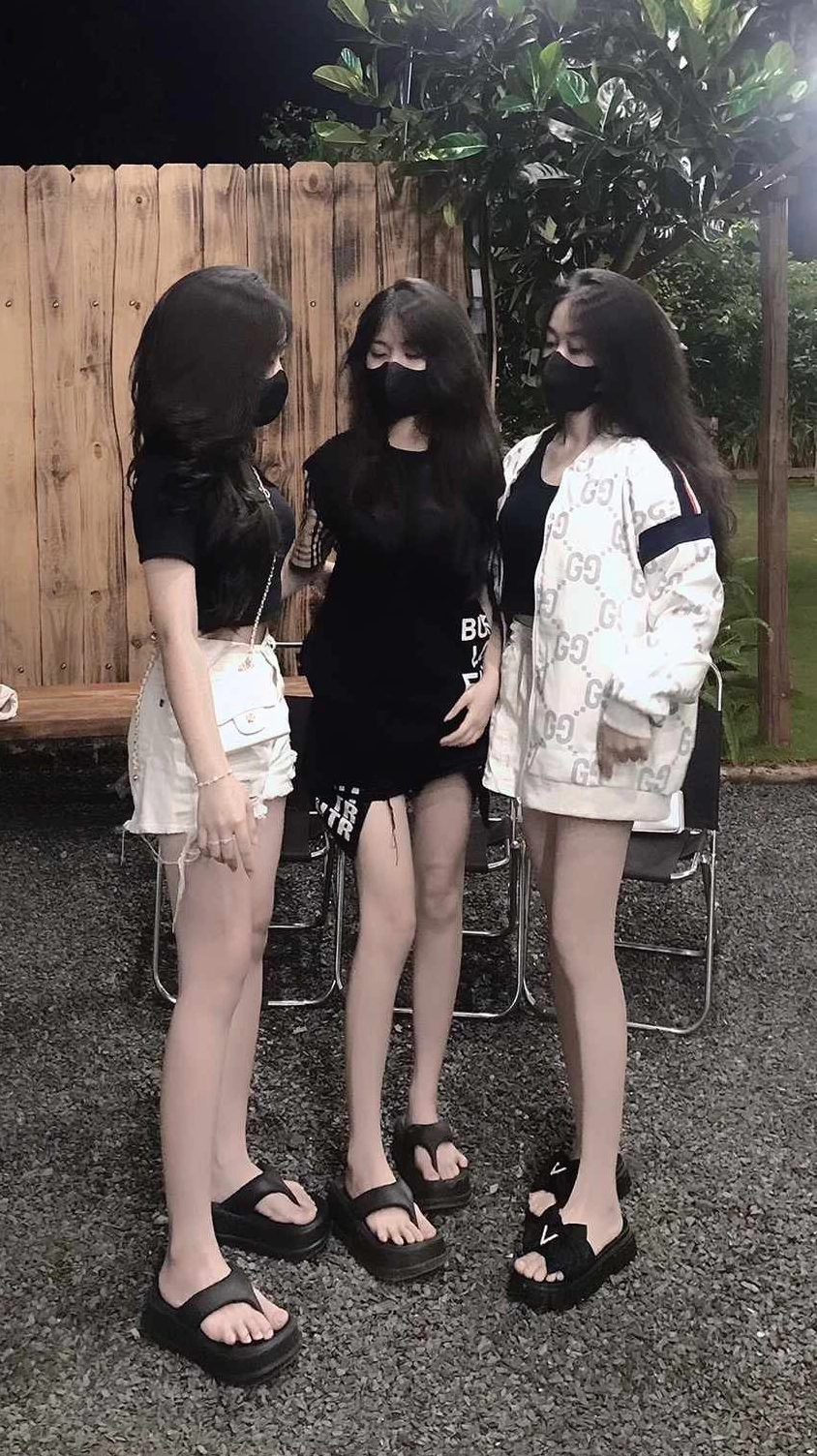 Tuyển tập ảnh gái xinh lớp 10 CỰC ĐỈNH: Khám phá vẻ đẹp trong sáng 1 Ảnh gái xinh lớp 10 hồn nhiên với nụ cười tươi tắn trong ngày đi học