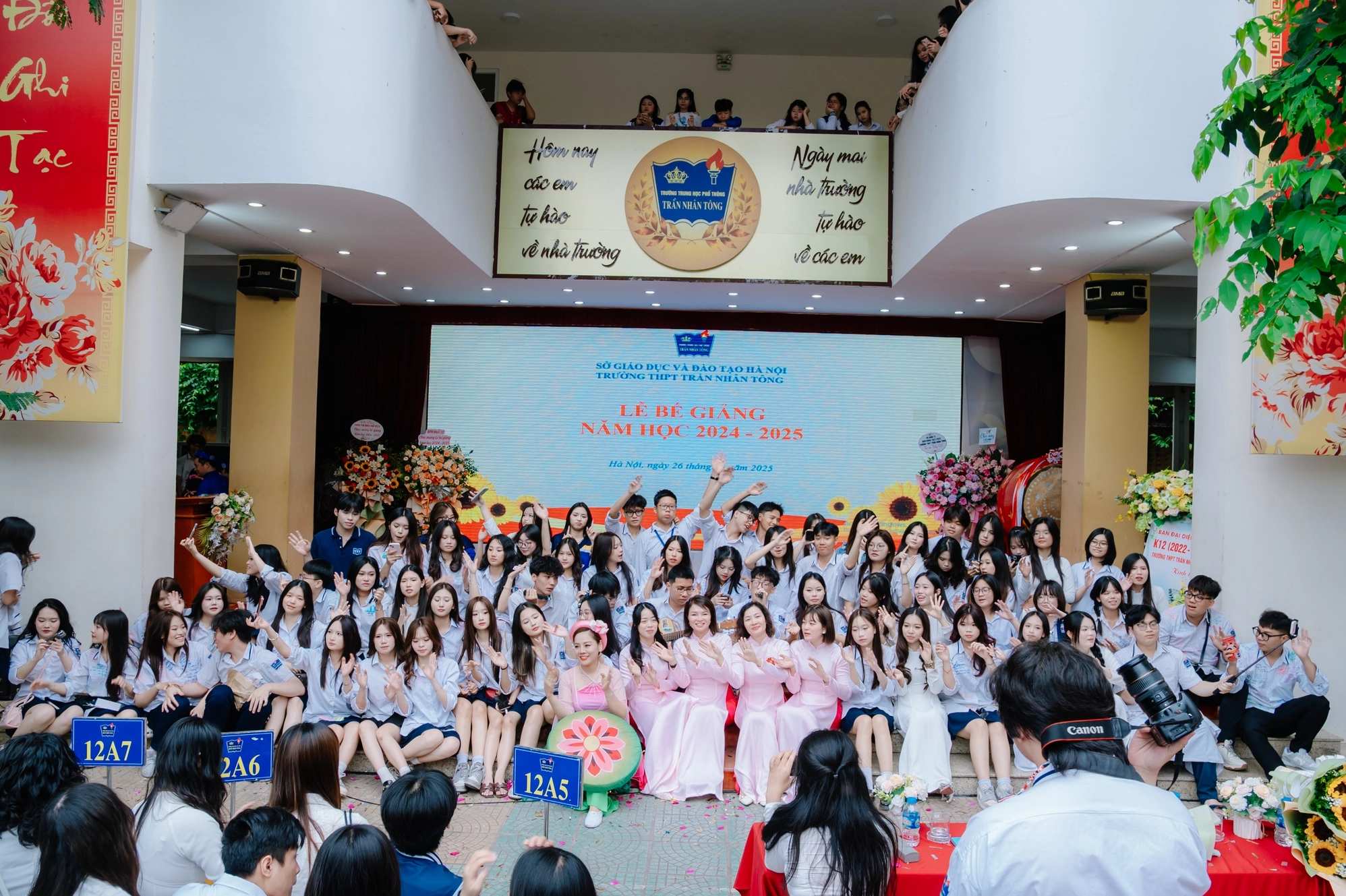 Ảnh gái xinh trung học nét đẹp hồn nhiên và đáng yêu