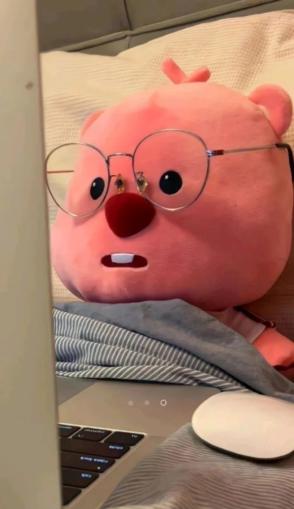 Ảnh loopy meme đeo kính tri thức nhưng đầy ẩn ý hài hước