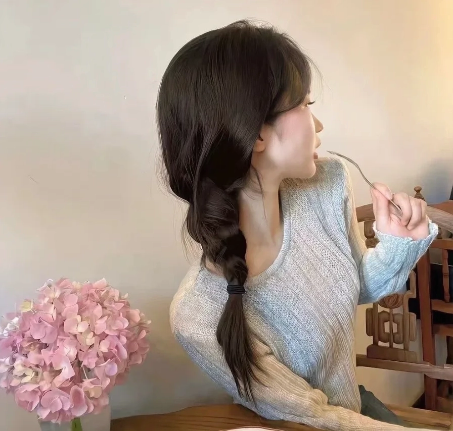 Ảnh mặt gái xinh dịu dàng