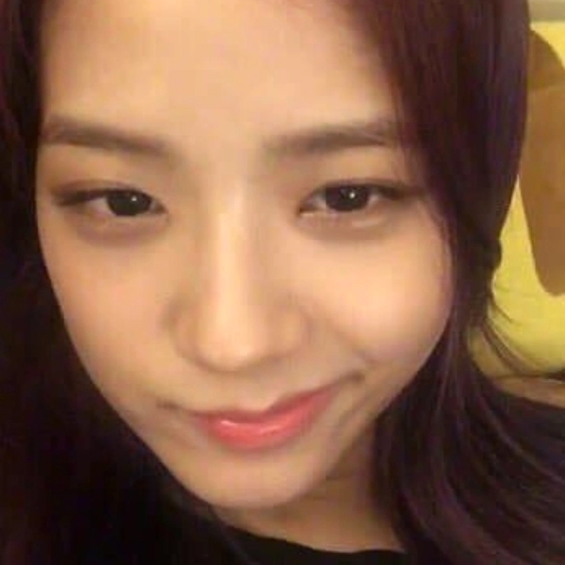 ảnh meme khinh bỉ với nụ cười nhếch mép chất lừ