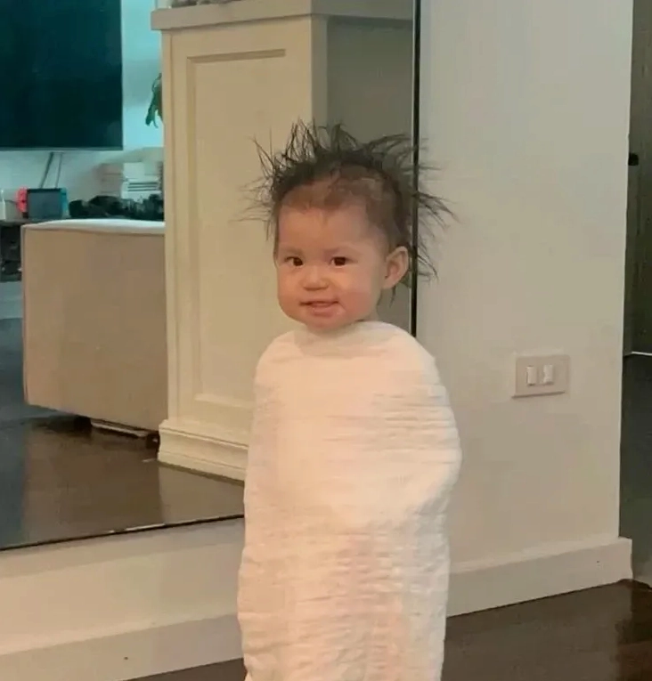 Ảnh meme Pam biểu cảm siêu lầy lội và hài hước