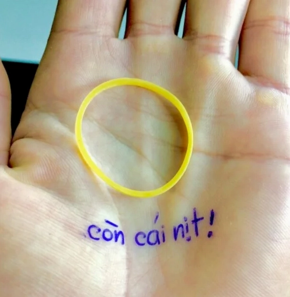 Bộ sưu tập ảnh meme tiền đầy hài hước và những câu chuyện phía sau 9 Ảnh meme tiền cái nịt quen thuộc