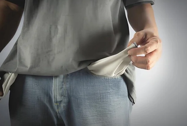 Bộ sưu tập ảnh meme tiền đầy hài hước và những câu chuyện phía sau 6 Ảnh meme tiền chế khi hết tiền