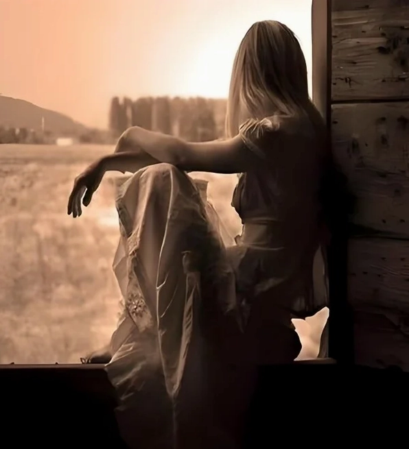 Bộ sưu tập ảnh meme tiền đầy hài hước và những câu chuyện phía sau 14 Ảnh meme tiền với vẻ mặt buồn bã khi hết tiền