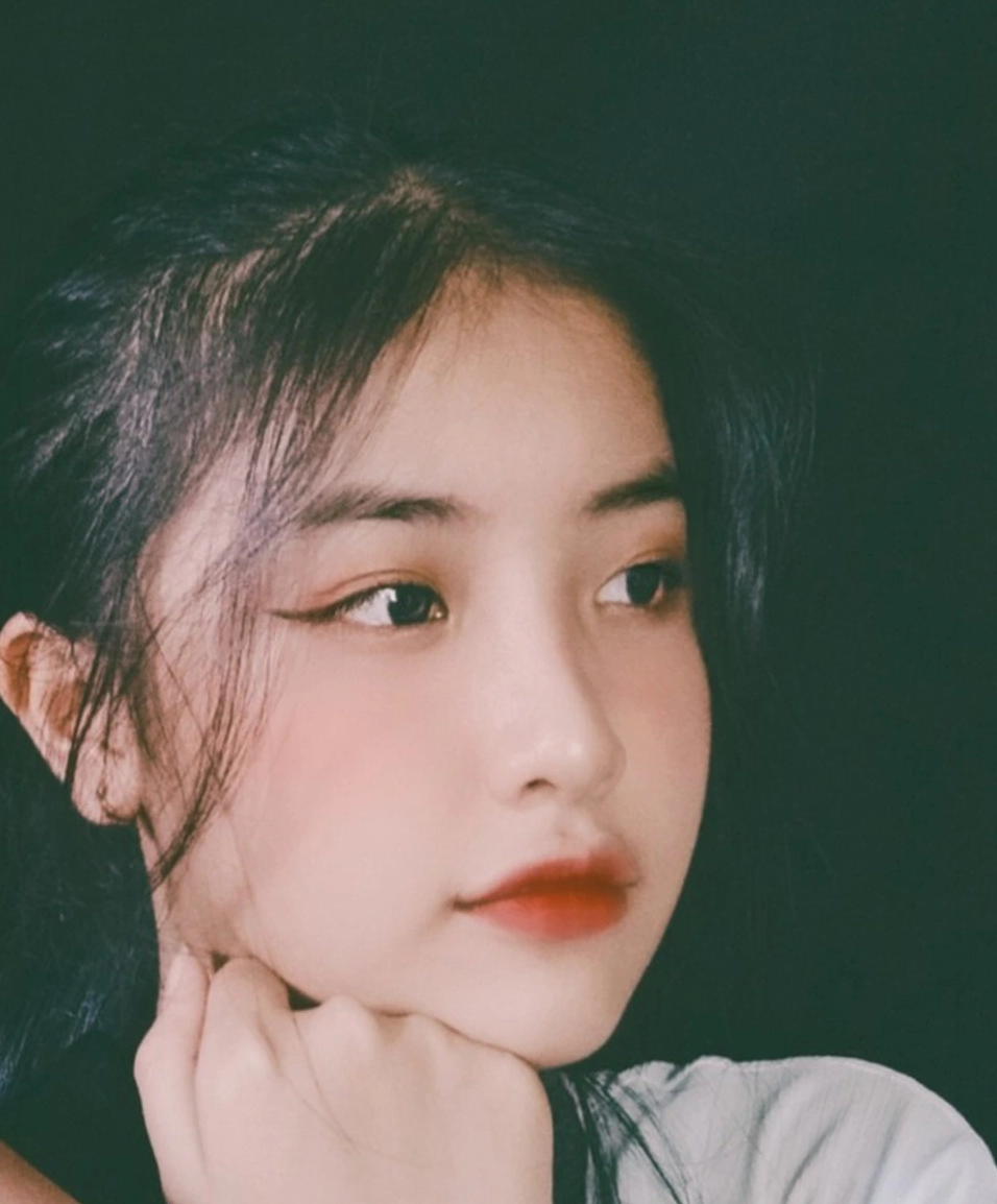 Tuyển tập ảnh gái xinh lớp 10 CỰC ĐỈNH: Khám phá vẻ đẹp trong sáng 9 Ảnh nữ sinh lớp 10 My Ngọc với niềm đam mê làm mẫu ảnh