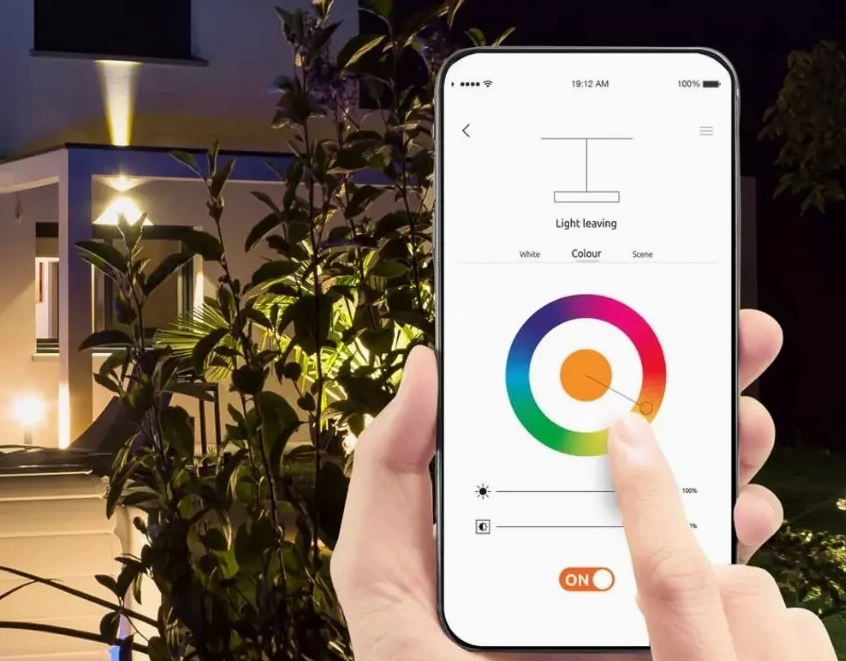 Chiếu sáng thông minh dễ dàng điều chỉnh màu sắc và độ sáng