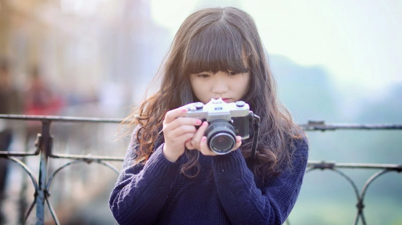 Cận cảnh bộ sưu tập ảnh gái xinh ngầu và phong cách cực chất 12 Cô gái xinh ngầu Việt Nam tạo dáng với máy ảnh đầy nghệ thuật