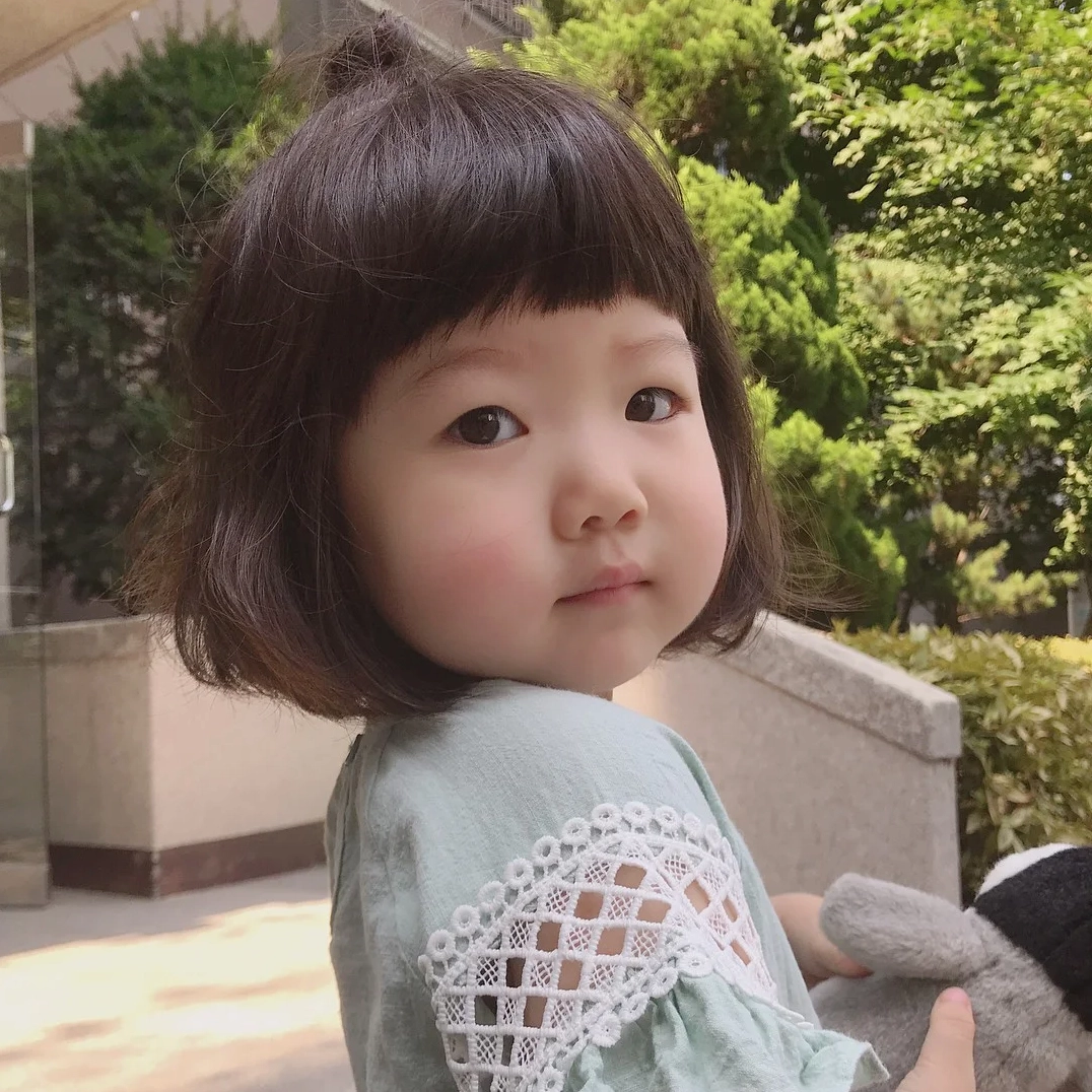 Bộ sưu tập ảnh bé gái dễ thương và những khoảnh khắc đáng yêu mê hoặc 14 Hình ảnh bé gái dễ thương xinh, thu hút ánh nhìn với vẻ đẹp tự nhiên và tươi tắn