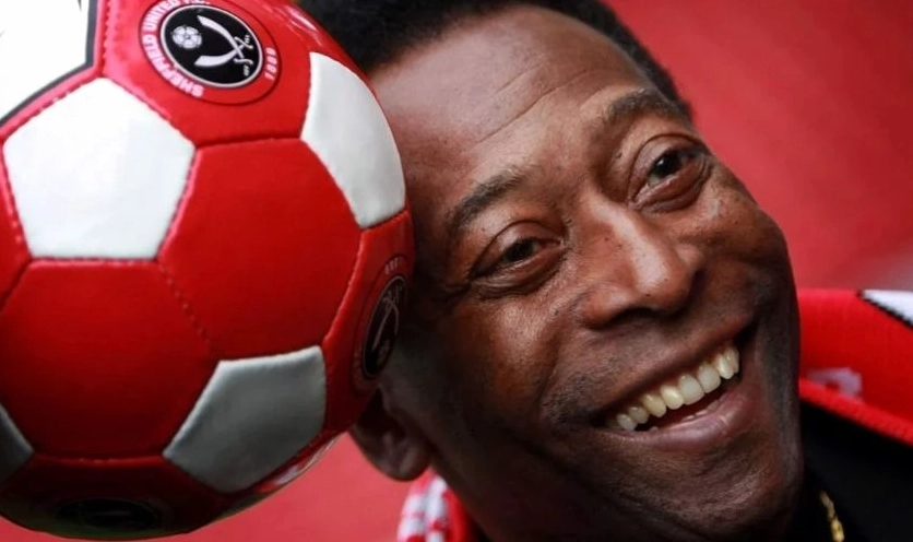 Tuyệt đỉnh bộ sưu tập hình nền bóng đá 4k: Cận cảnh huyền thoại 12 Hình ảnh Pele chất lượng 4K làm hình nền máy tính