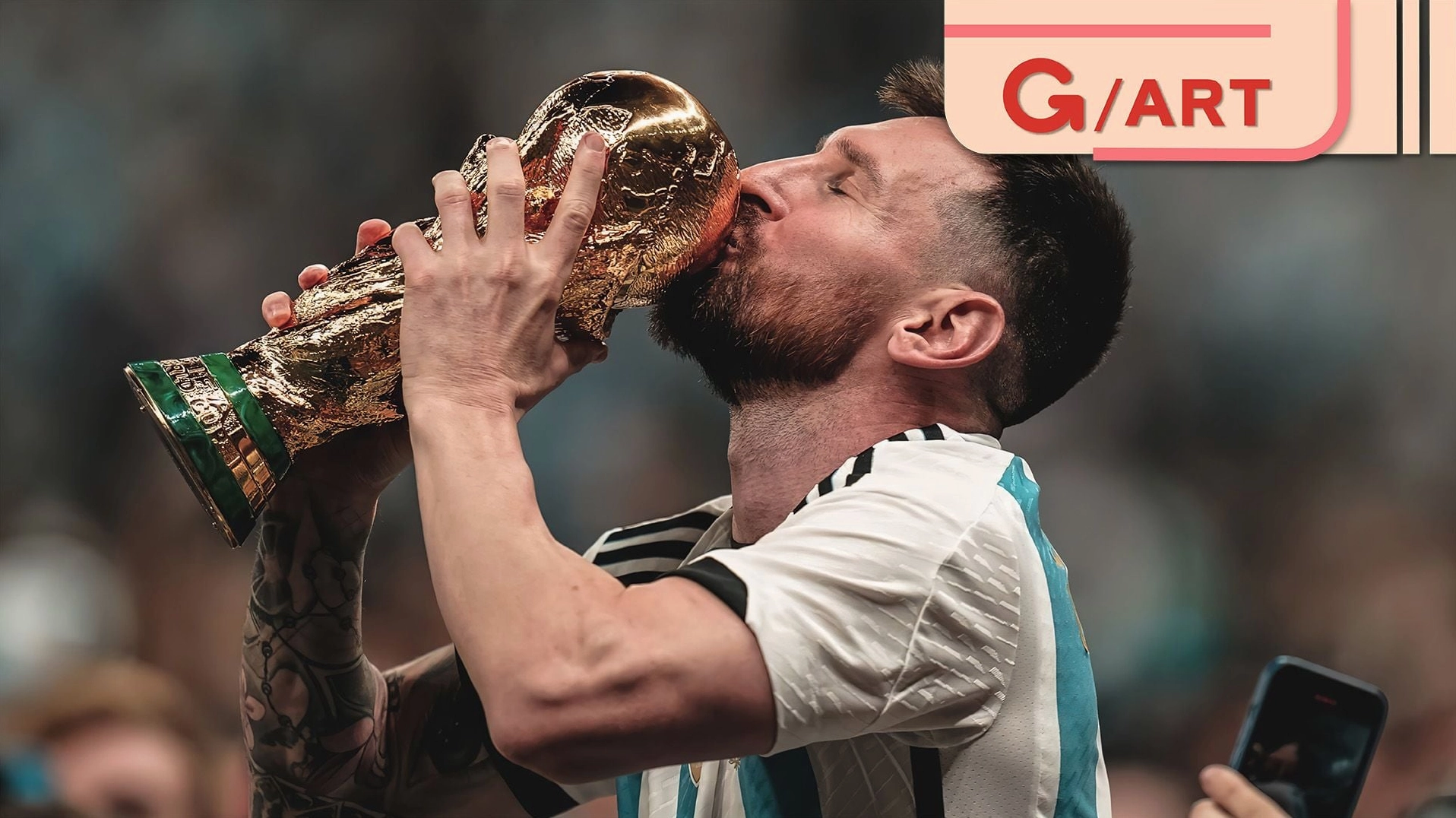 Bộ Sưu Tập Hình Nền Messi Độc Đáo Cận Cảnh Mọi Khoảnh Khắc Đỉnh Cao 1 Hình nền Messi huyền thoại trên sân cỏ với quả bóng