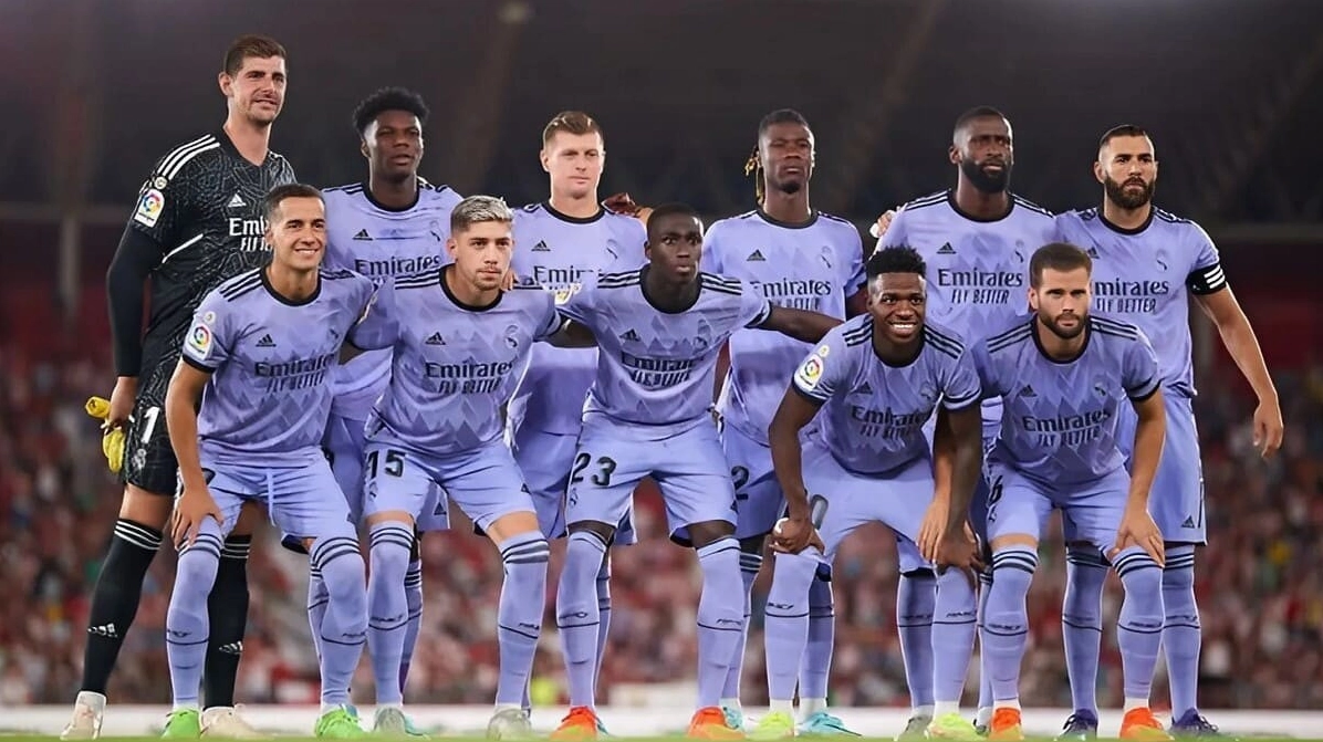 Hình nền Real Madrid Galacticos 3.0 4K, phối màu hài hòa cho desktop